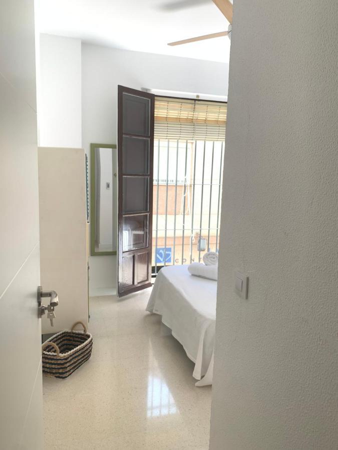 Ferienwohnung Convento De La Victoria Junto Al Cabildo Con Wifi Y Parking Gratis Sanlúcar de Barrameda Exterior foto